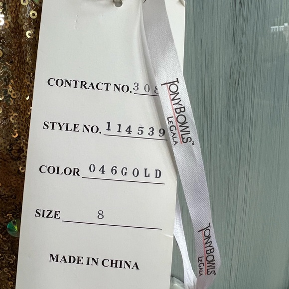 New Gala golden sparkly dress, size 8 - Picture 12 of 14